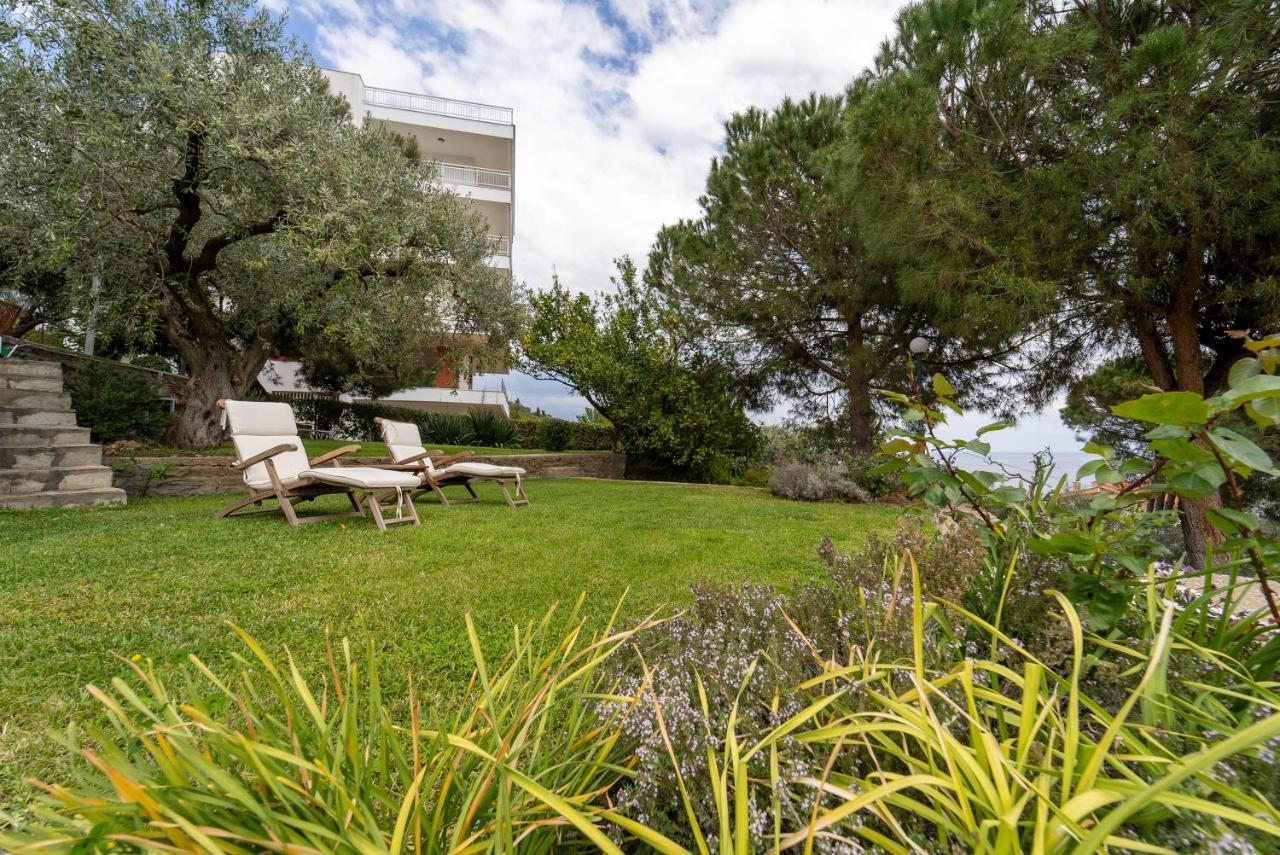 Villa Elia Kavala - Mediterranean Holiday Villa PalaiónTsiflíkion エクステリア 写真