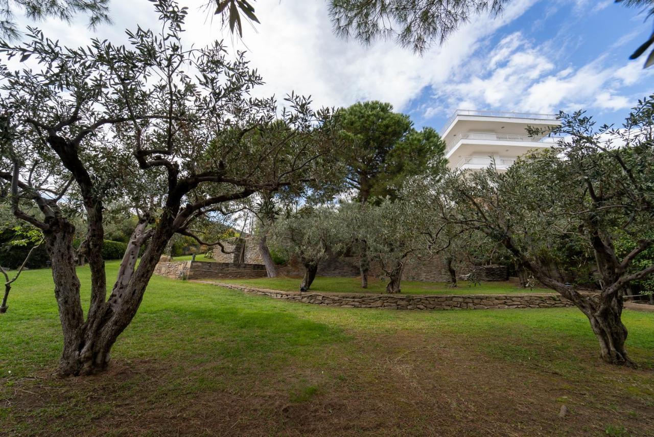Villa Elia Kavala - Mediterranean Holiday Villa PalaiónTsiflíkion エクステリア 写真